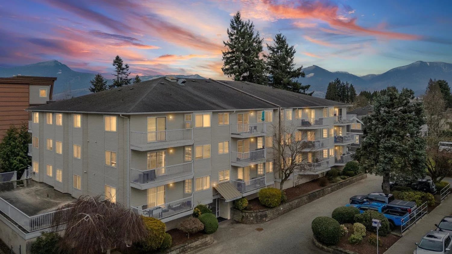 8934 MARY STREET, Chilliwack