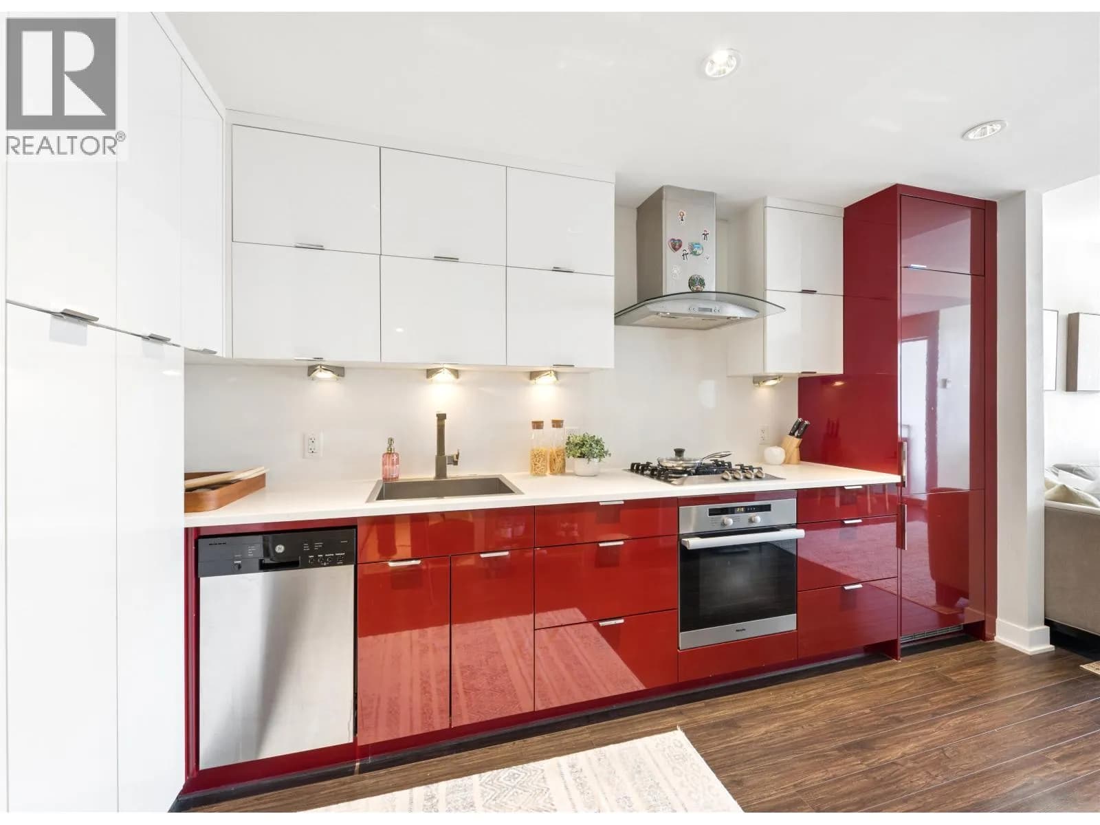 1777 W 7TH AVENUE, Vancouver
