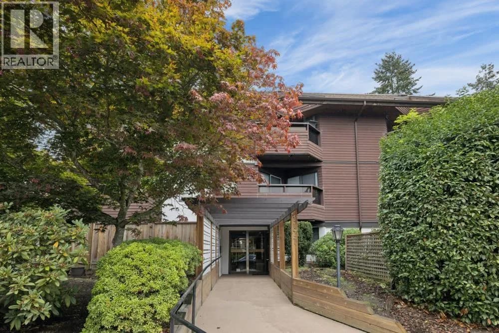 1177 HOWIE AVENUE, Coquitlam