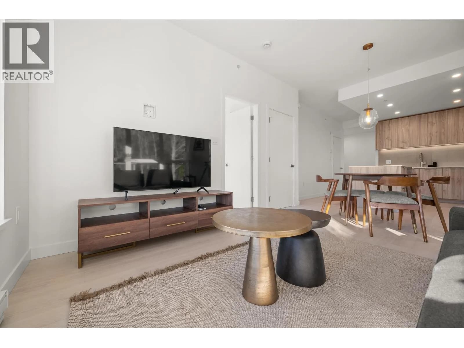 #613 3596 MALSUM DRIVE, North Vancouver, BC photo 4