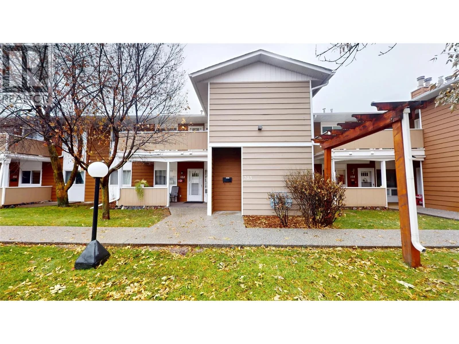 #203 2365 12 Street N, Cranbrook, BC photo 4