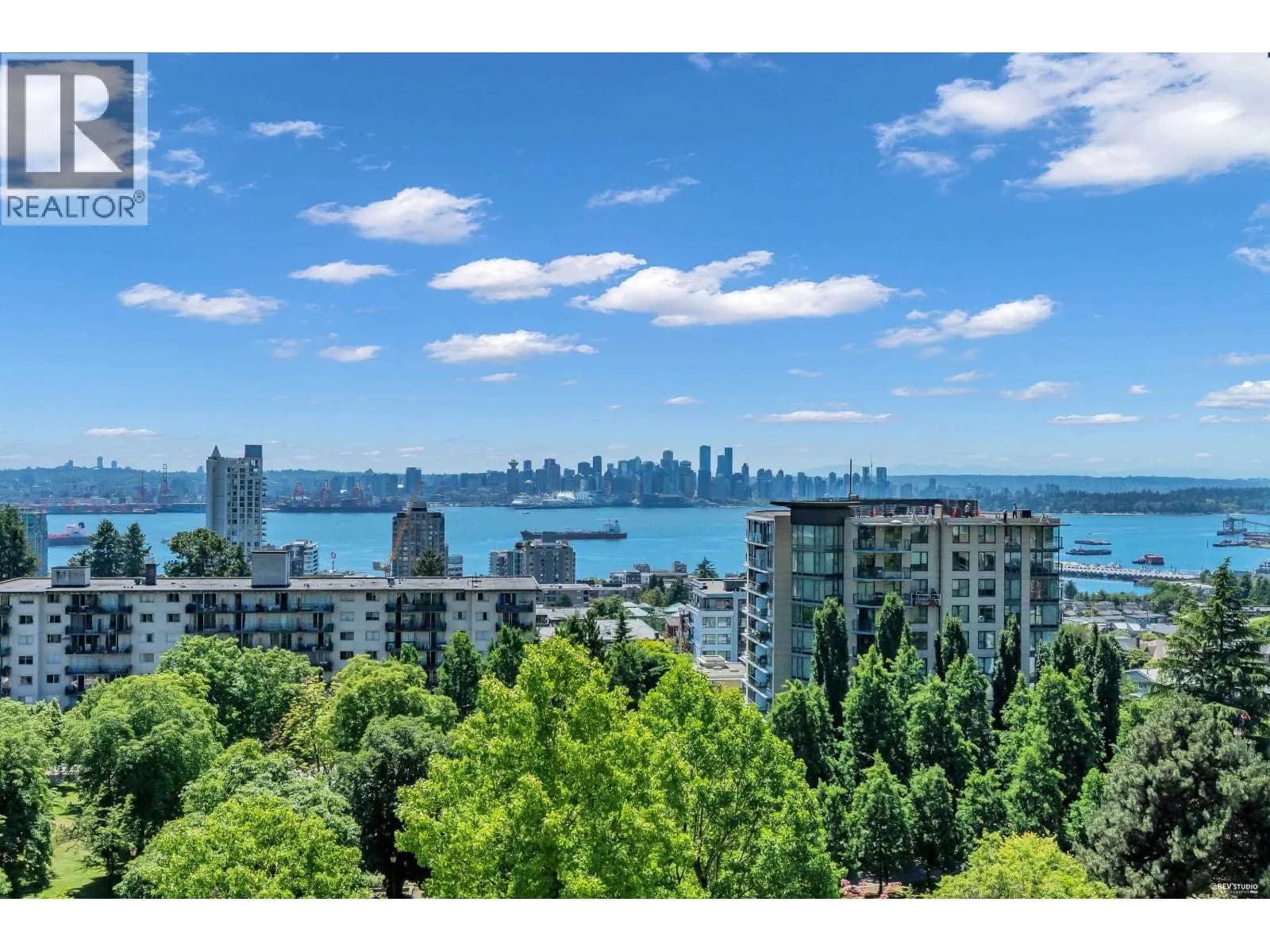 160 W KEITH ROAD, North Vancouver