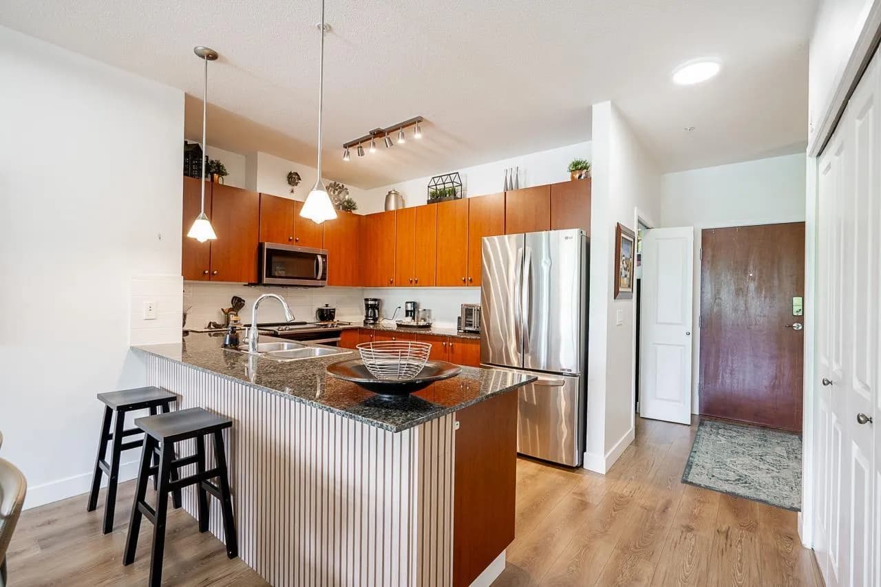 10180 153 STREET, Surrey