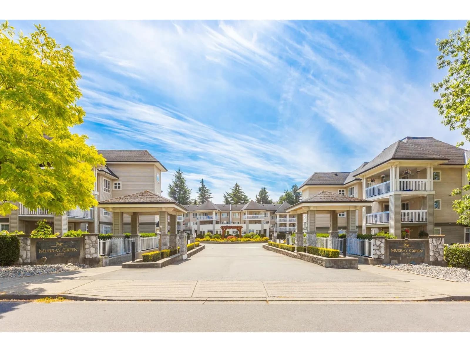 #316 22022 49 AVENUE, Langley, BC photo 2