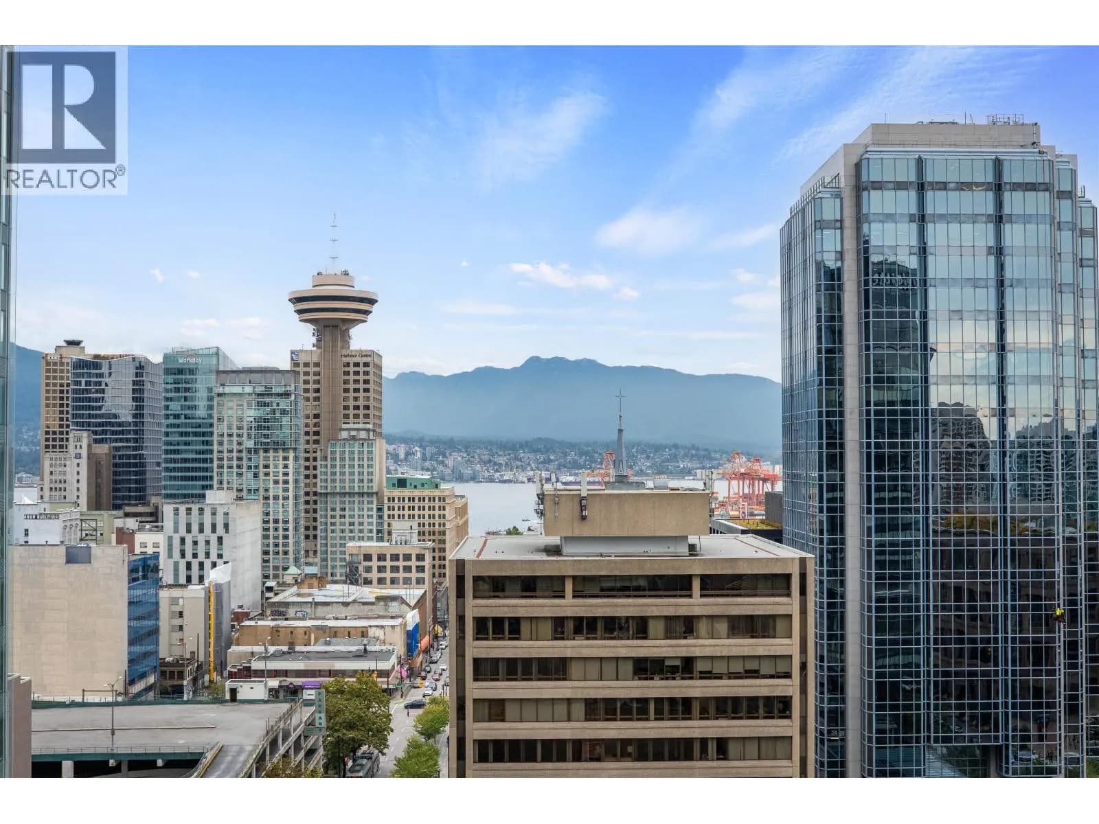 788 RICHARDS STREET, Vancouver