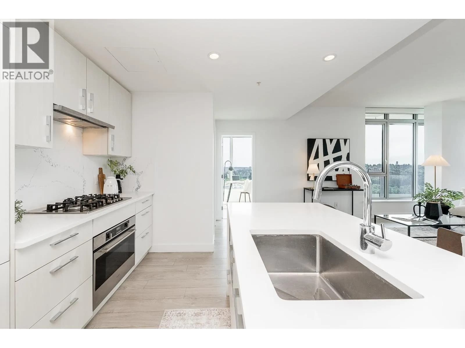 #1701 518 WHITING WAY, Coquitlam, BC photo 3