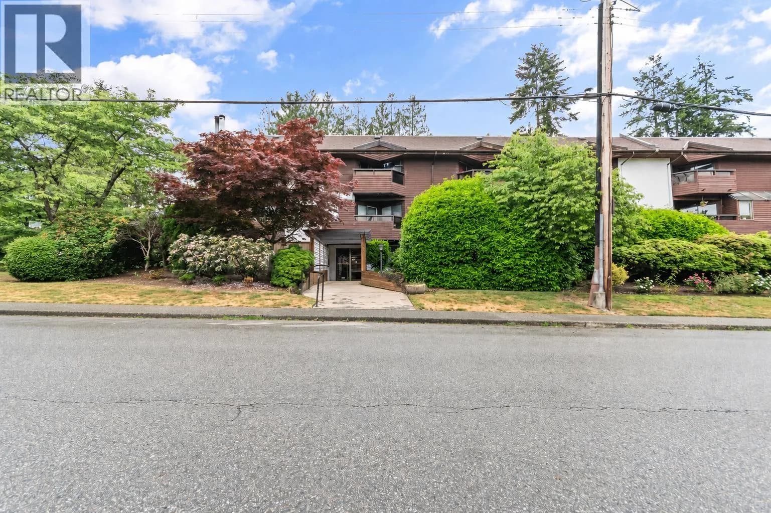 1177 HOWIE AVENUE, Coquitlam