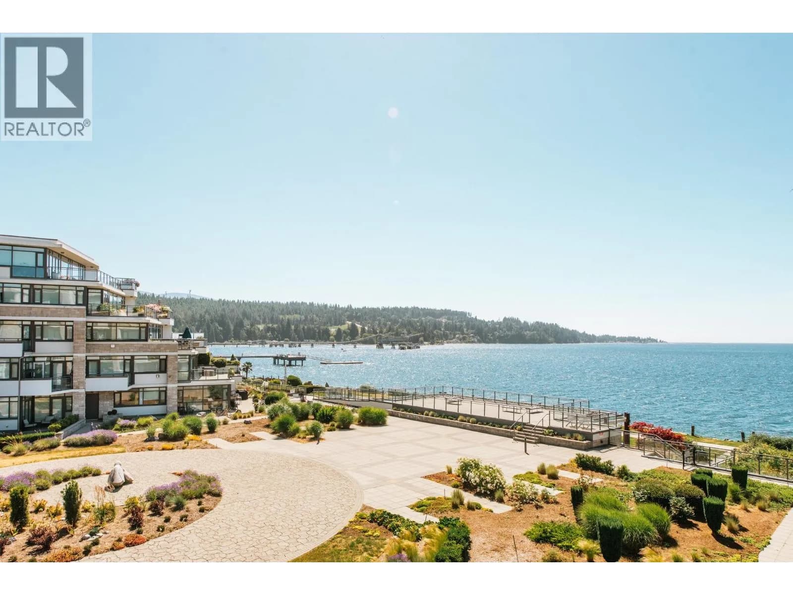 #403 5725 TEREDO STREET, Sechelt, BC photo 1