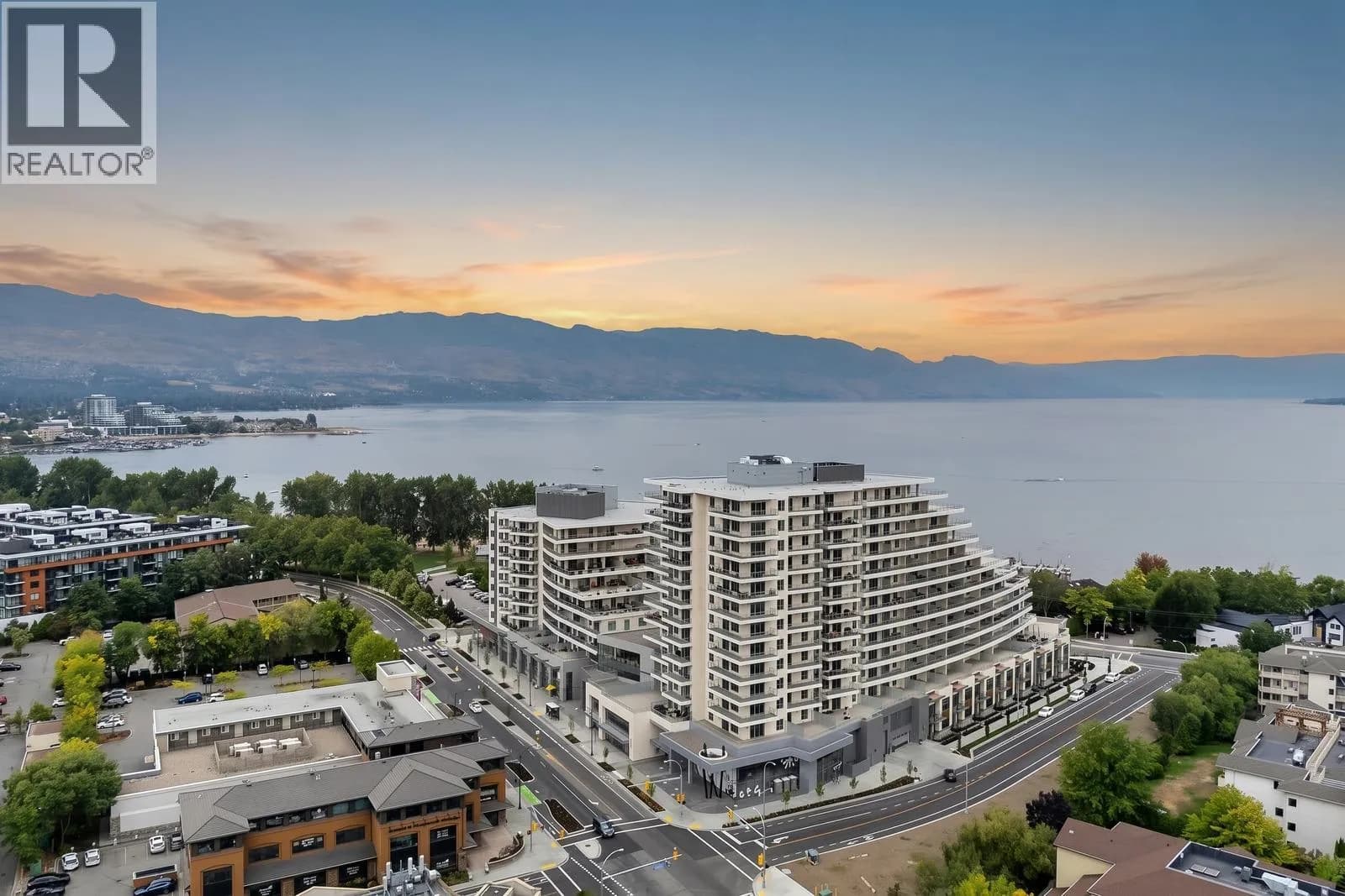 #1101 3300 Lakeshore Drive, Kelowna, BC photo 4