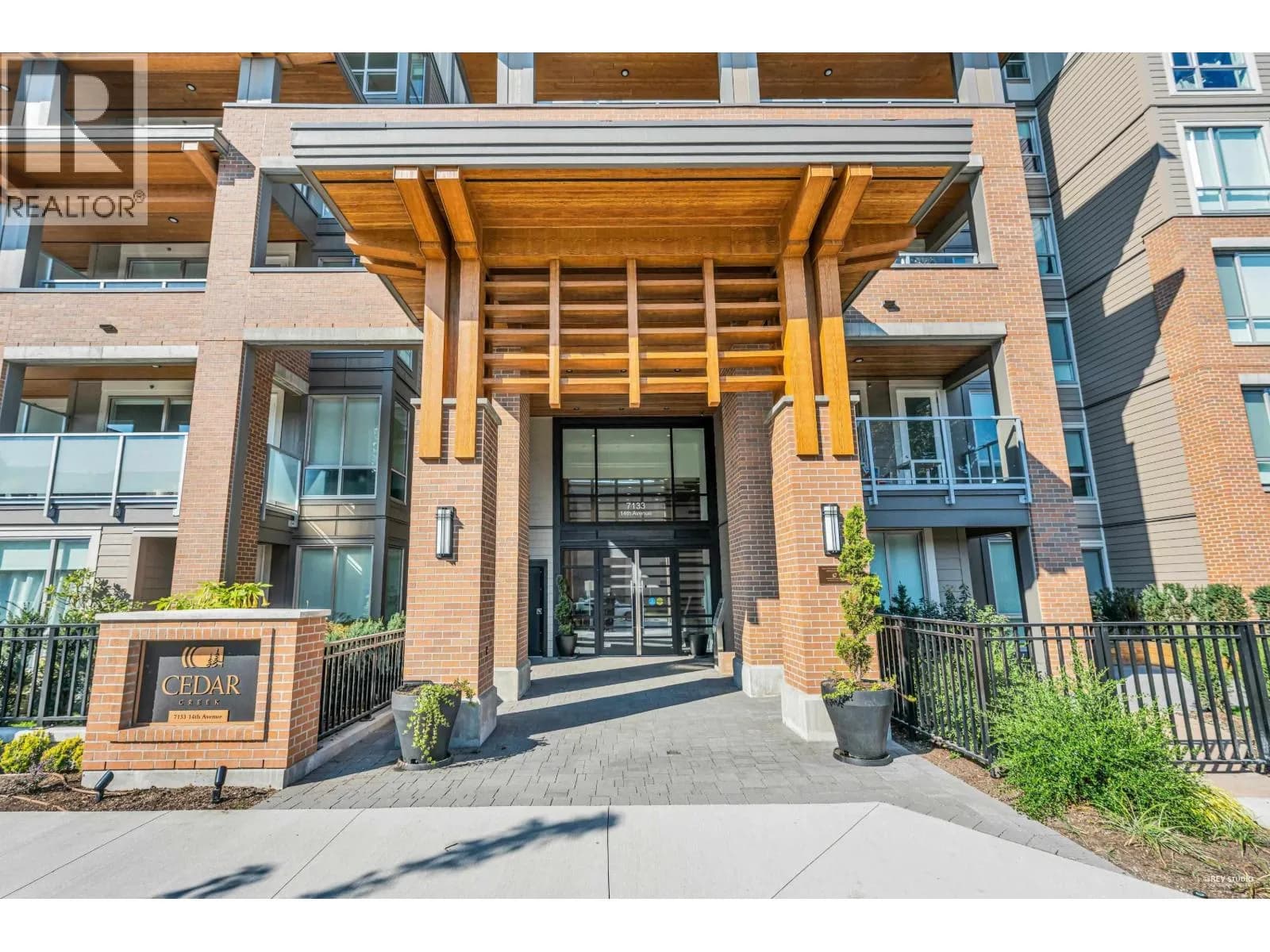 7133 14TH AVENUE, Burnaby