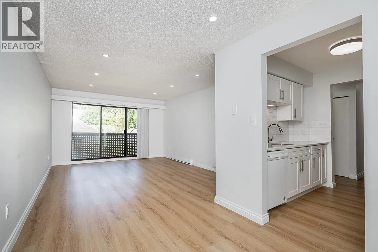 385 GINGER DRIVE, New Westminster