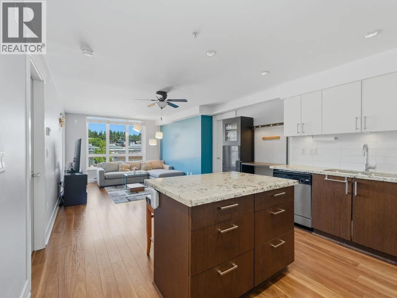 85 EIGHTH AVENUE, New Westminster