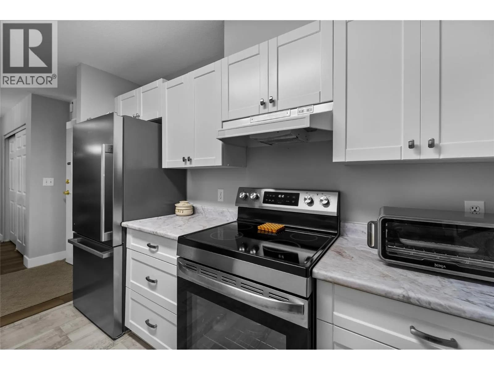 #109 360 BATTLE Street, Kamloops, BC photo 2