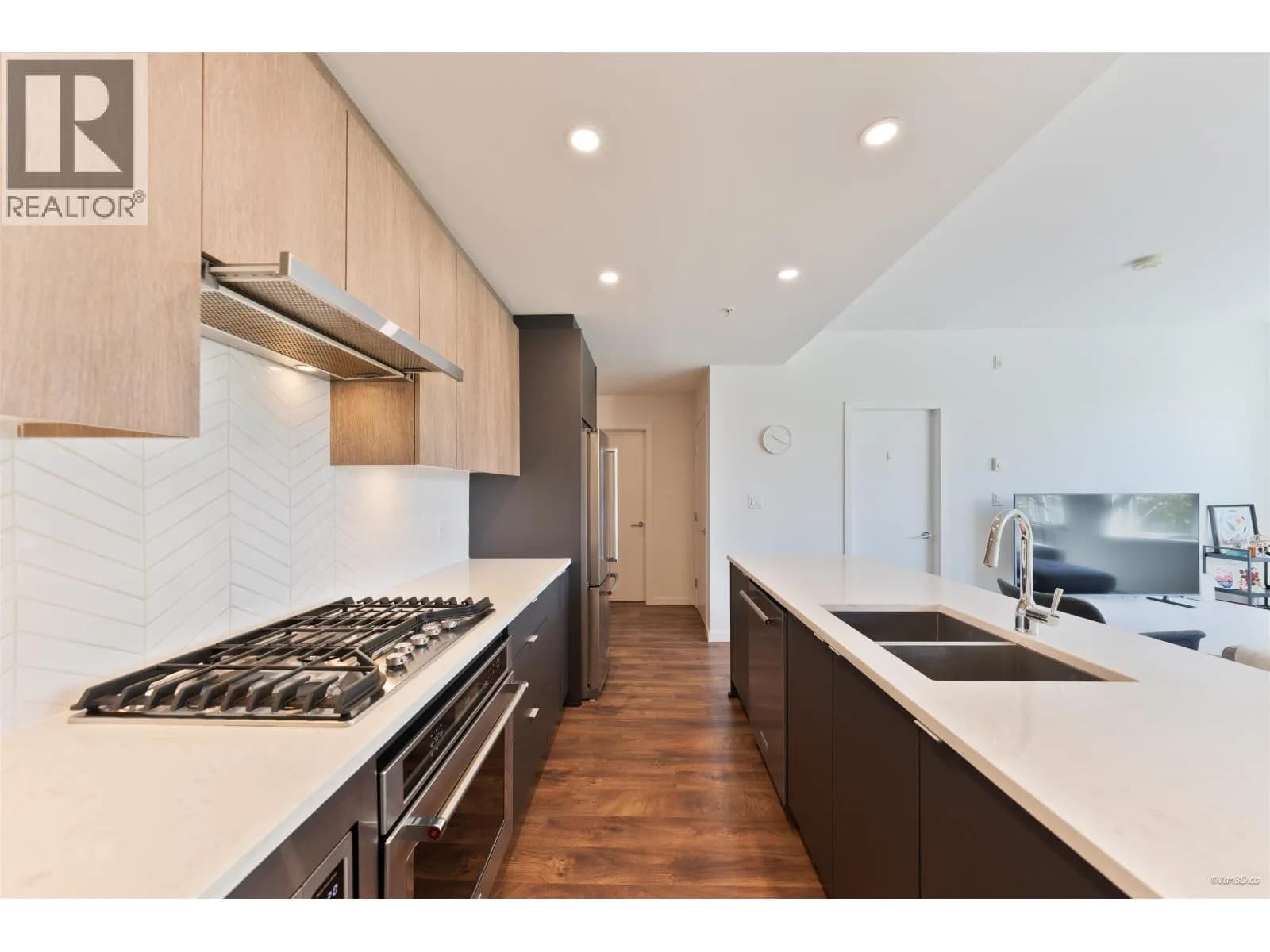 #208 717 BRESLAY STREET, Coquitlam, BC photo 3
