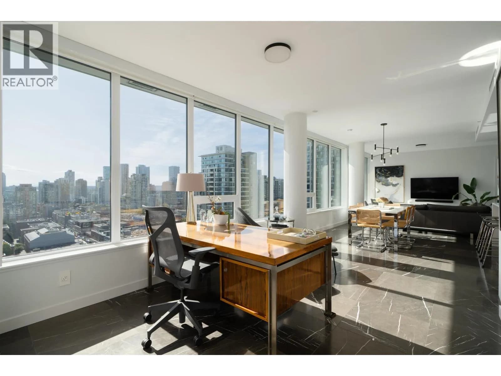 #2004 885 CAMBIE STREET, Vancouver, BC photo 2