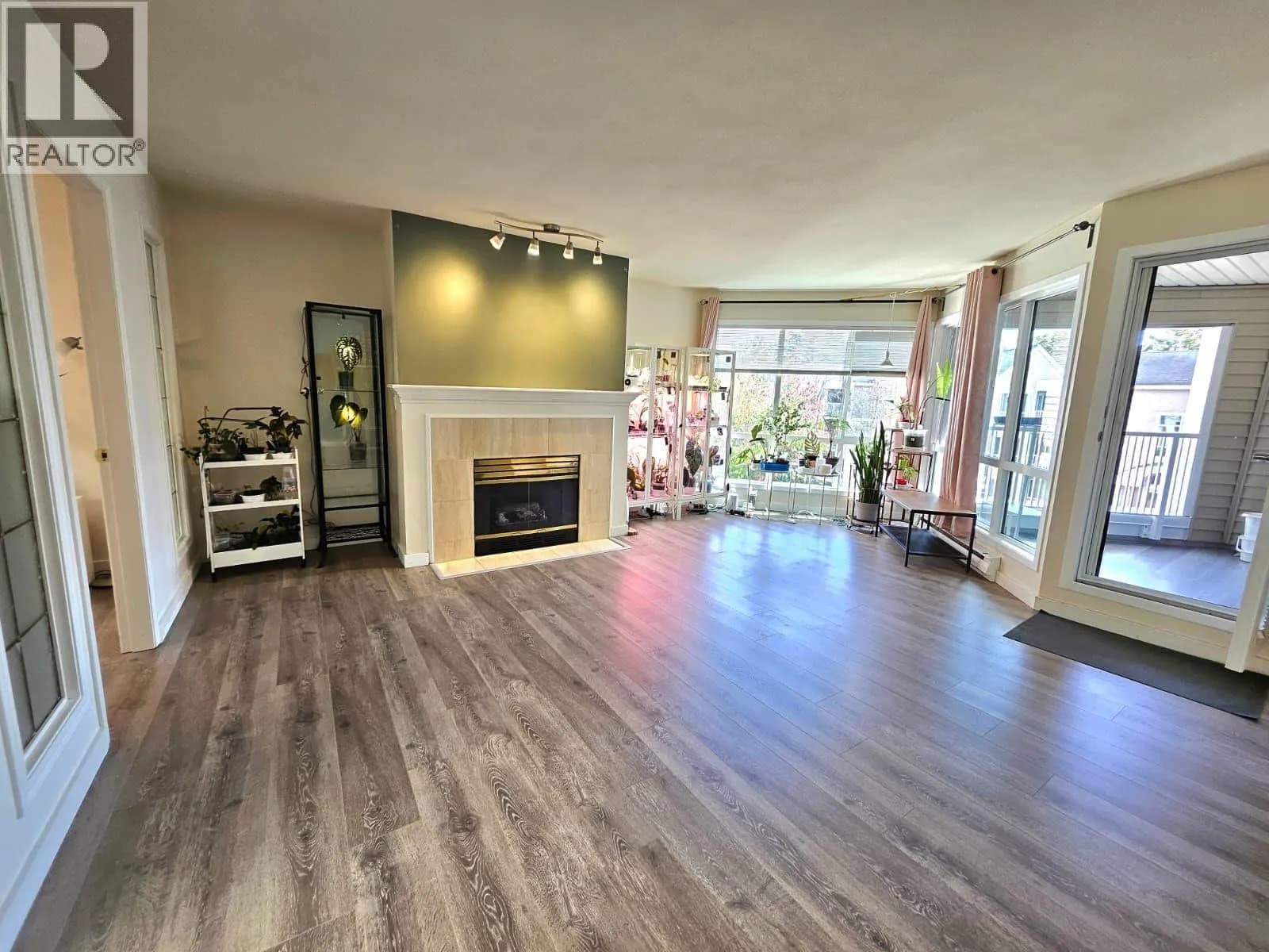 #311 7437 MOFFATT ROAD, Richmond, BC photo 3