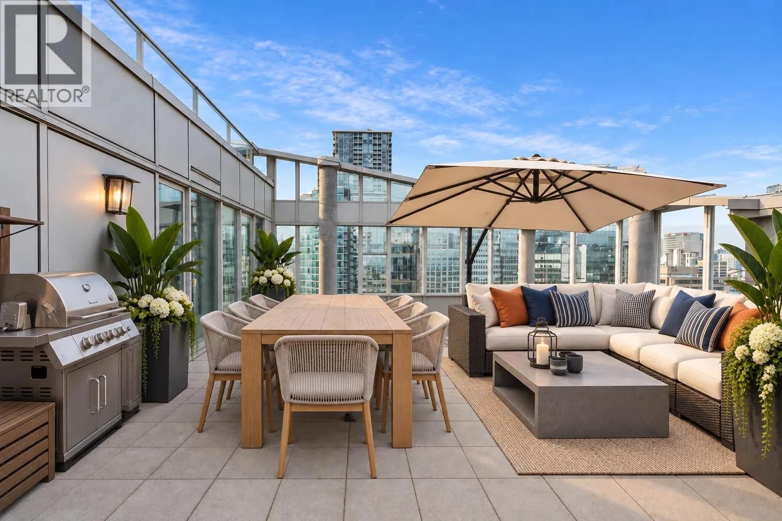 788 HAMILTON STREET, Vancouver