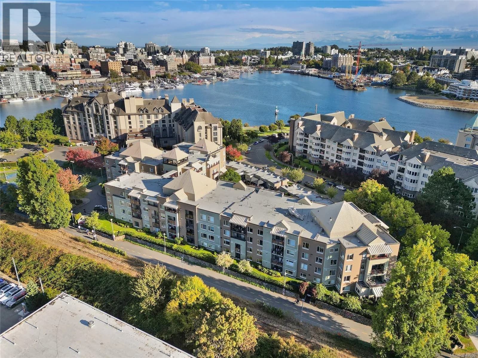 27 Songhees Rd, Victoria