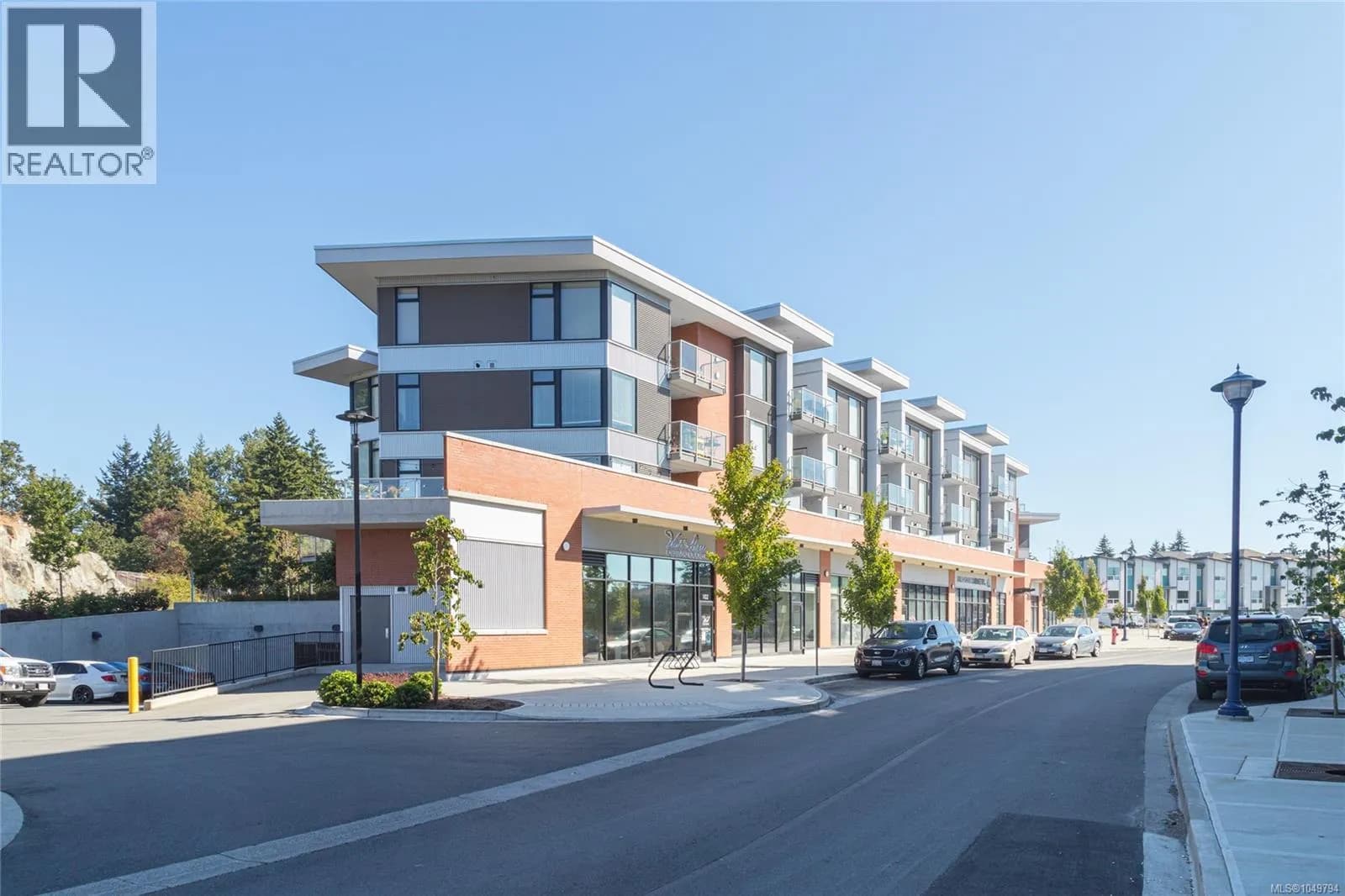 950 Whirlaway Cres, Langford