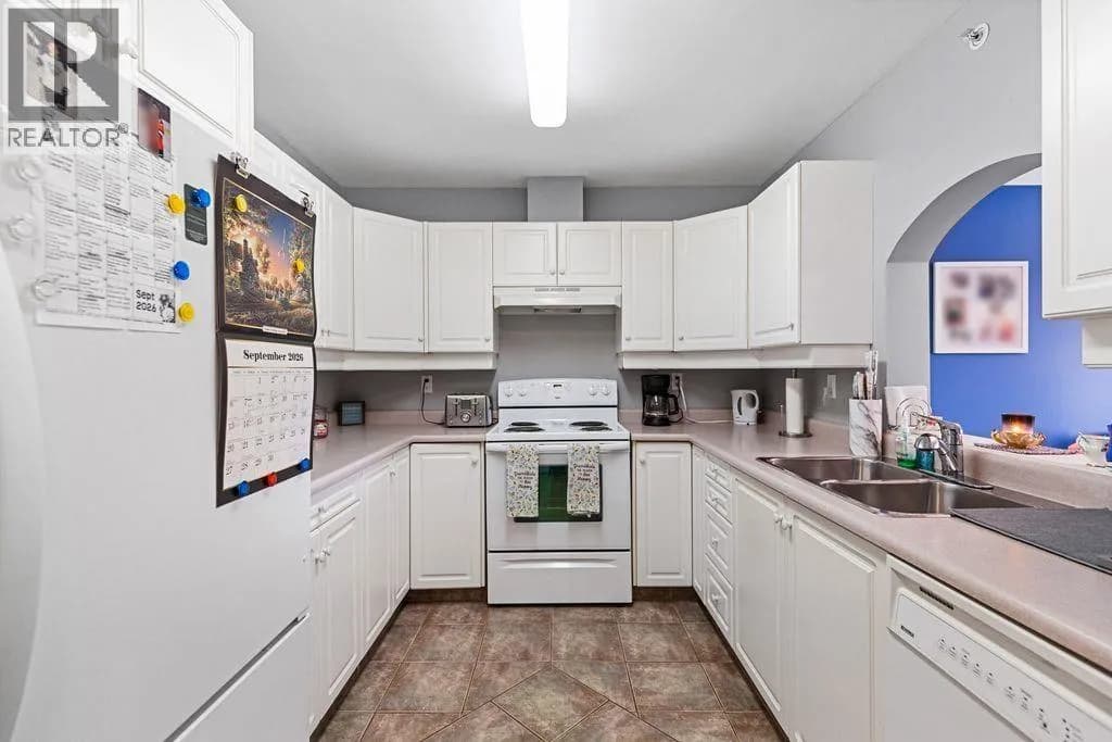 #404 1638 6TH AVENUE, Prince George, BC photo 3