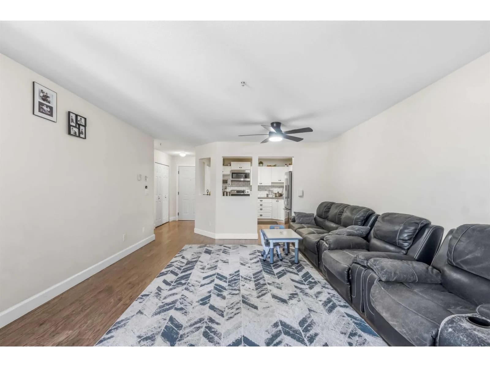 #405 2435 CENTER STREET, Abbotsford, BC photo 4