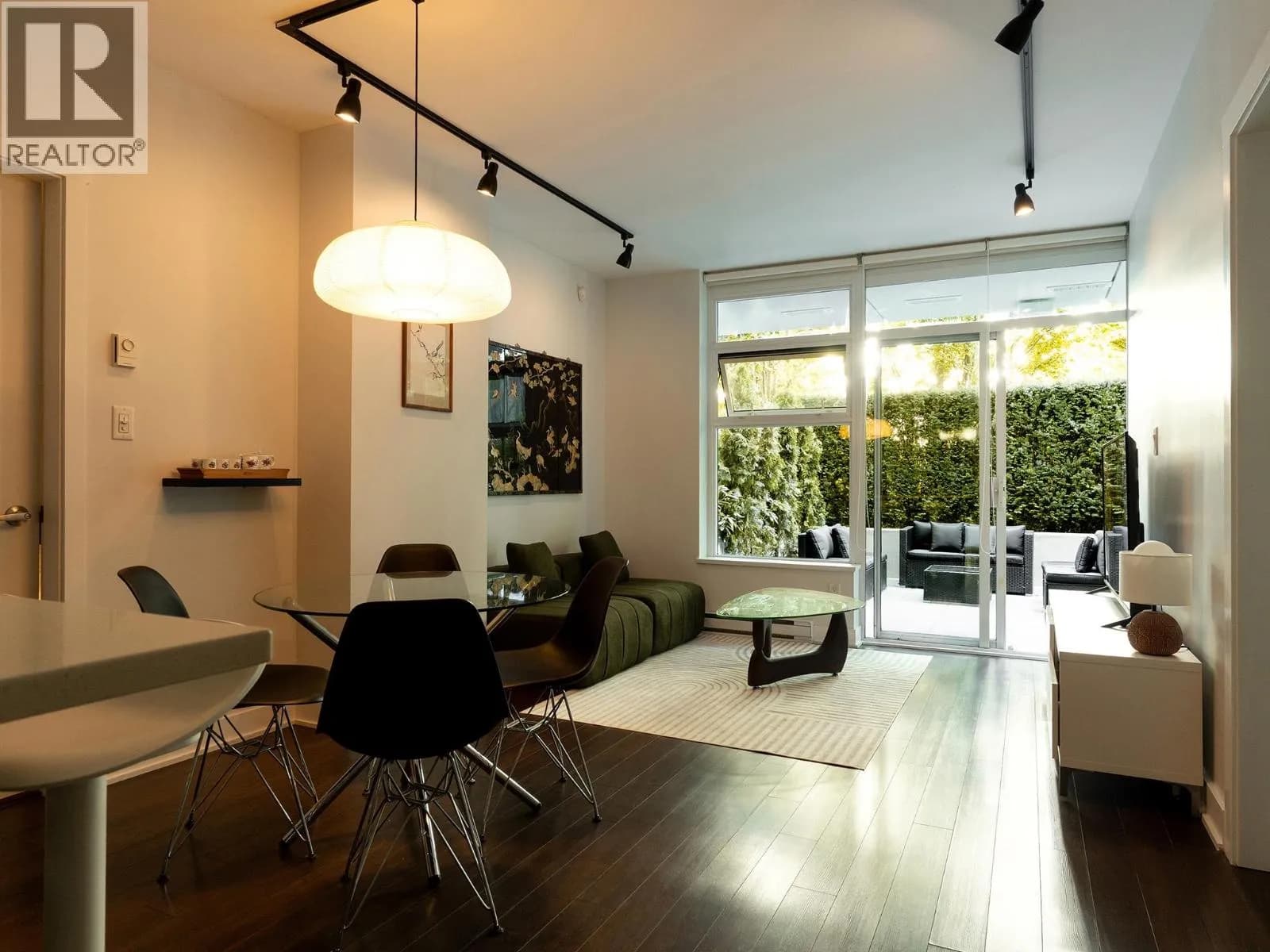 1777 W 7TH AVENUE, Vancouver