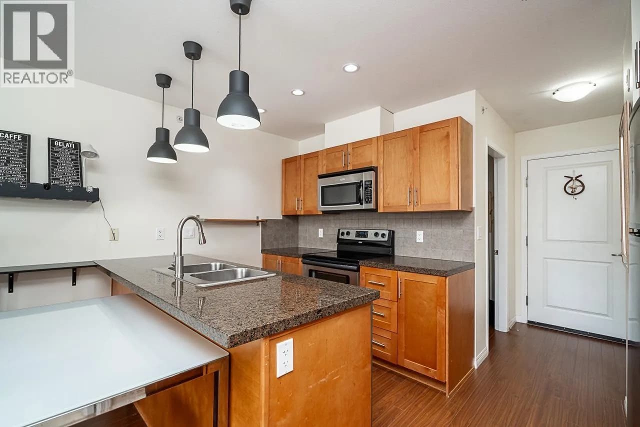 #306 5000 IMPERIAL STREET, Burnaby, BC photo 3