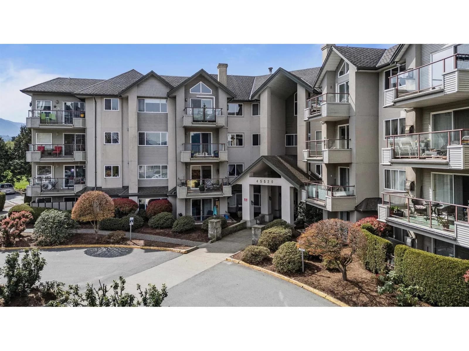 #313 45520 KNIGHT ROAD, Chilliwack, BC photo 2