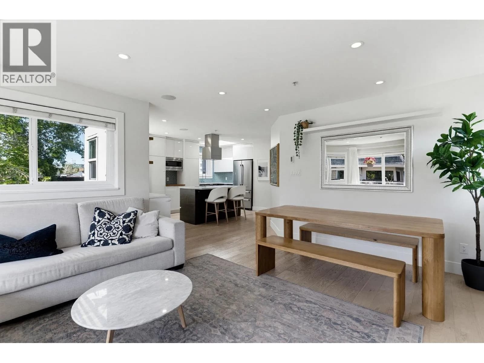 1206 W 14TH AVENUE, Vancouver
