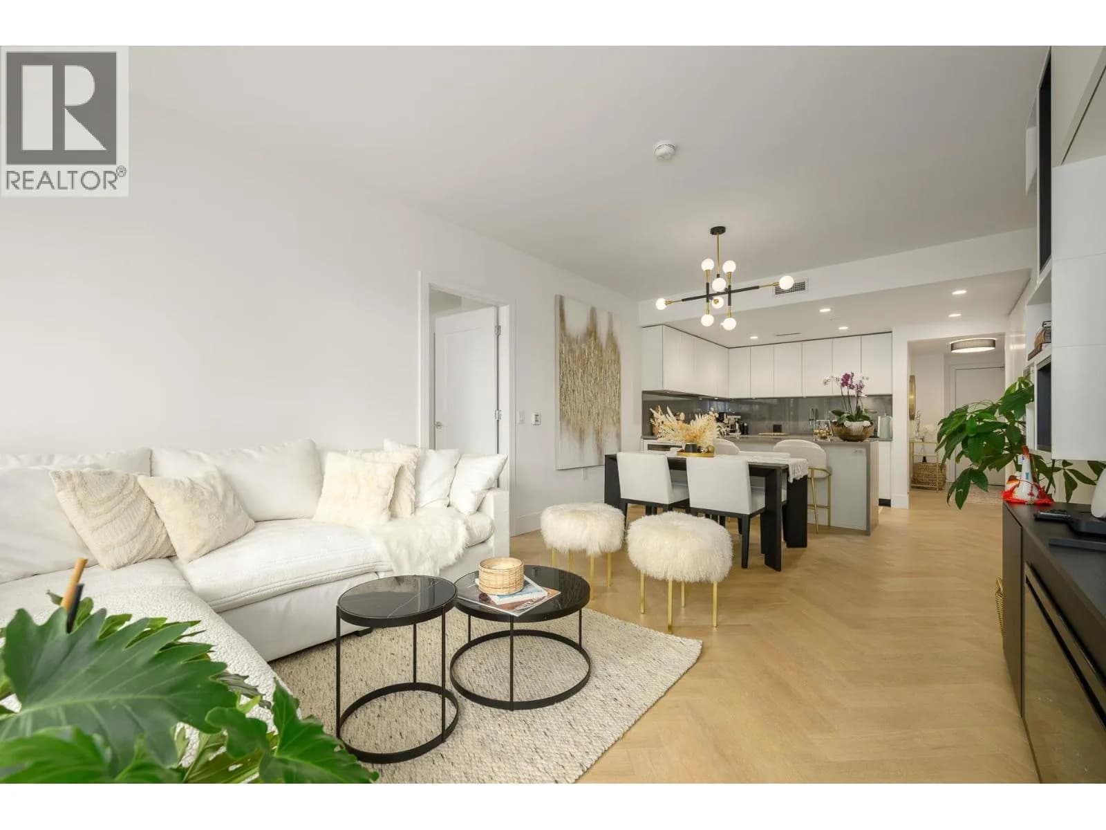 4675 CAMBIE STREET, Vancouver