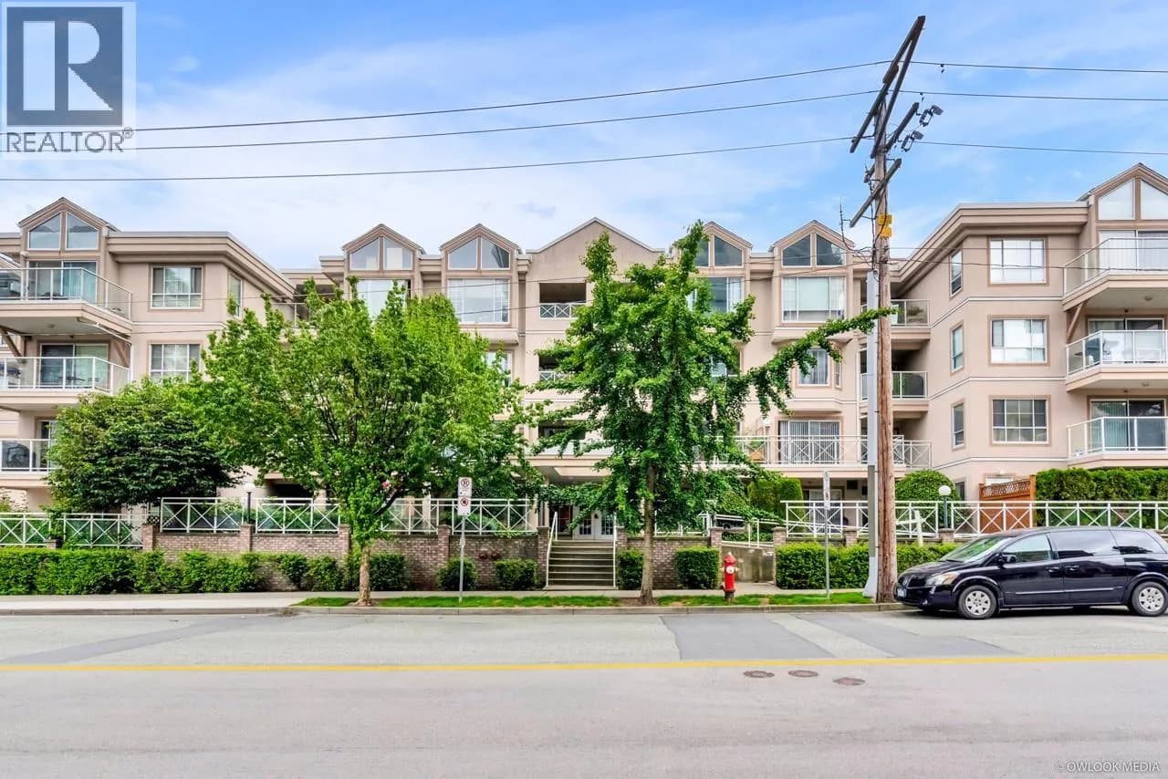 525 AGNES STREET, New Westminster