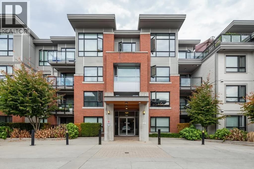 #423 7088 14TH AVENUE, Burnaby, BC photo 2