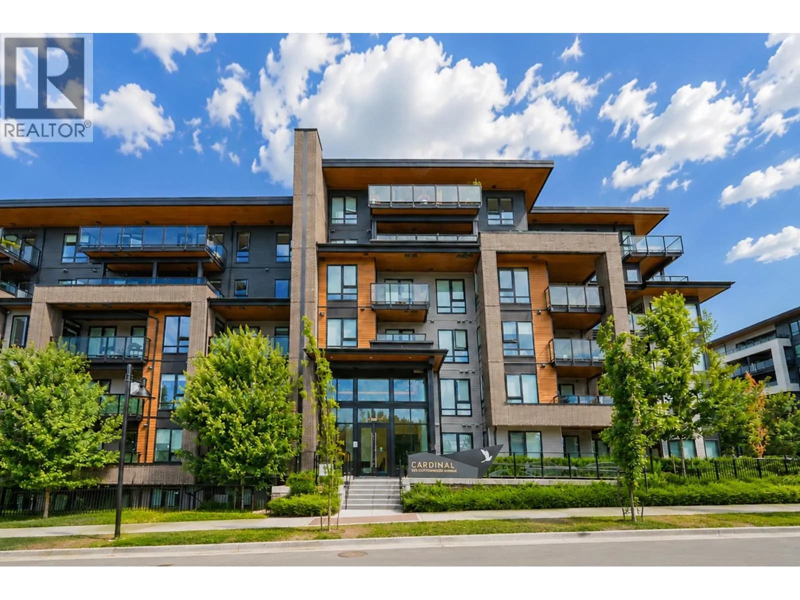 615 COTTONWOOD AVENUE, Coquitlam