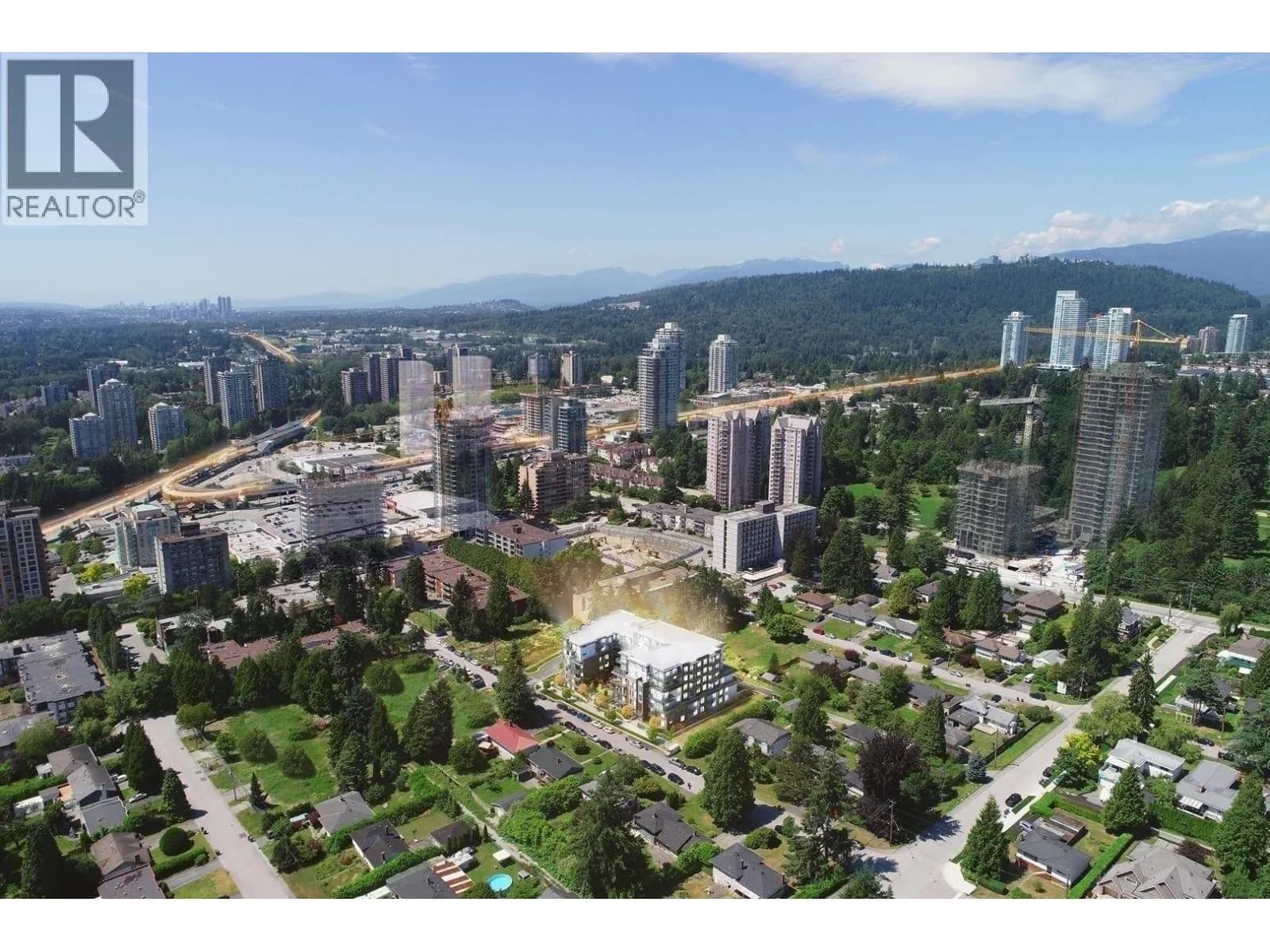 #520 599 DANSEY AVENUE, Coquitlam, BC photo 2