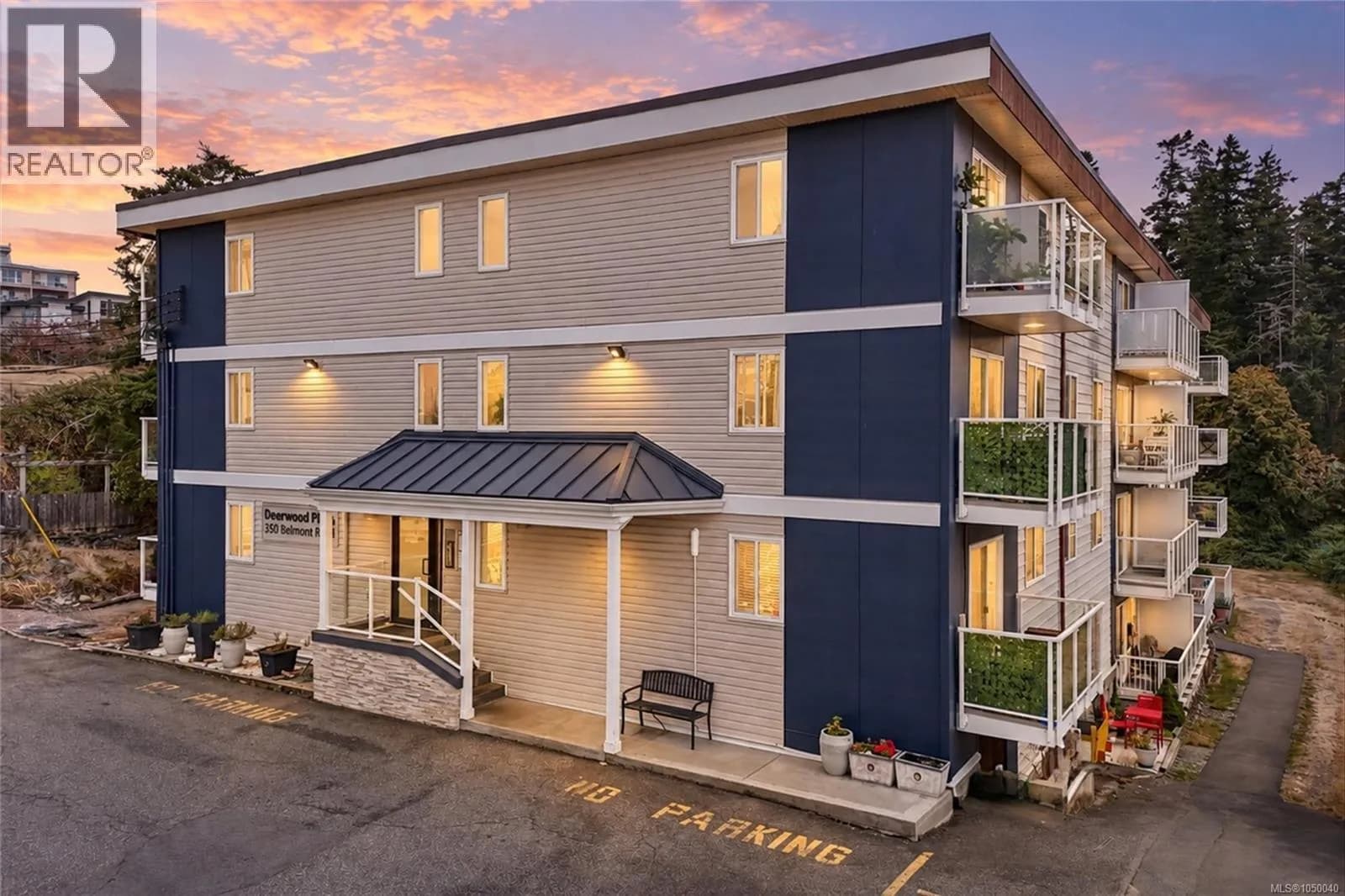 350 Belmont Rd, Colwood
