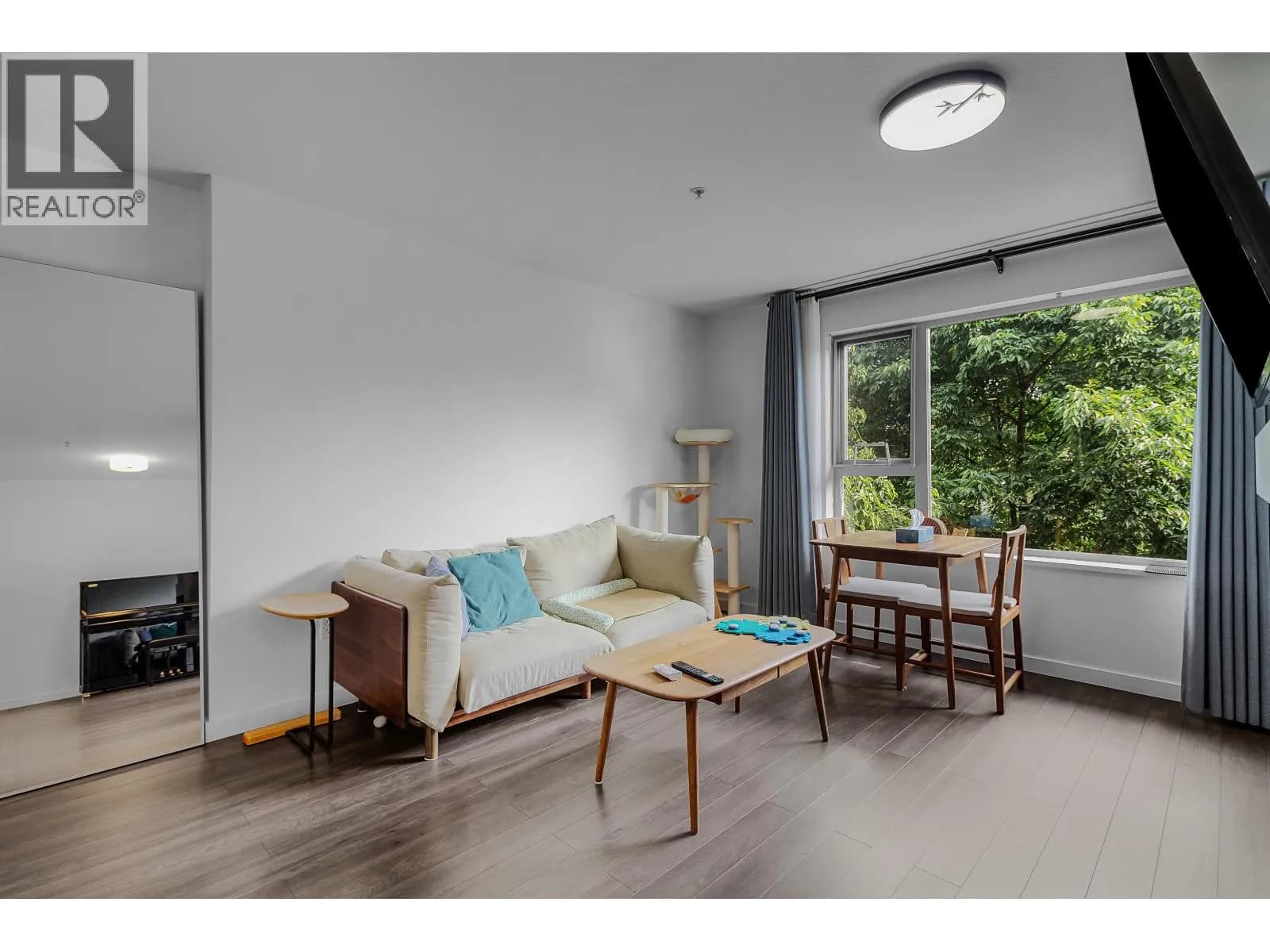 #309 200 KLAHANIE DRIVE, Port Moody, BC photo 3