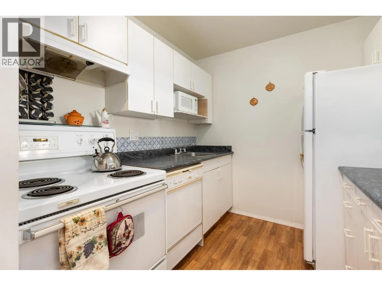 #212 8291 PARK ROAD, Richmond, BC photo 3