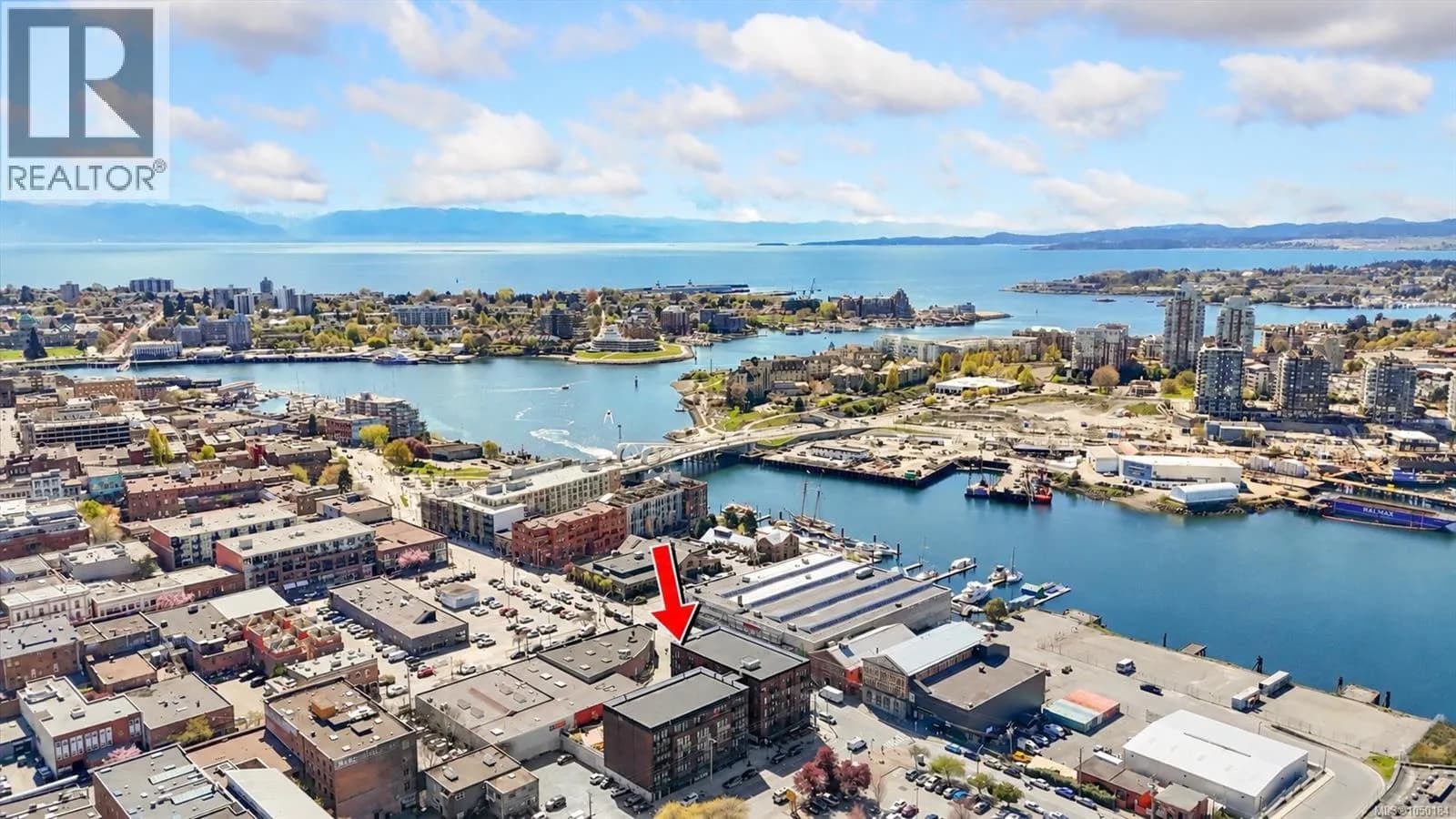 #306 515 Chatham St, Victoria, BC photo 3