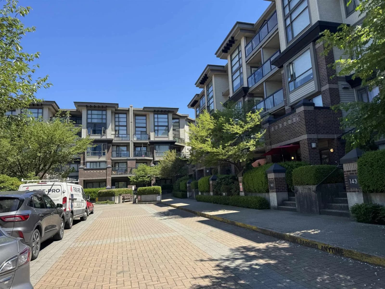 #328 10838 CITY PARKWAY, Surrey, BC photo 3