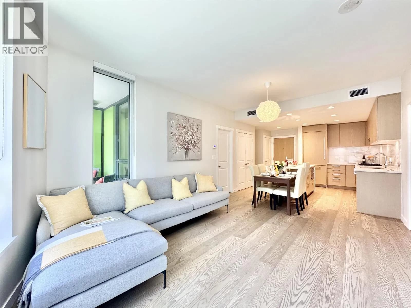 #523 3563 ROSS DRIVE, Vancouver, BC photo 3