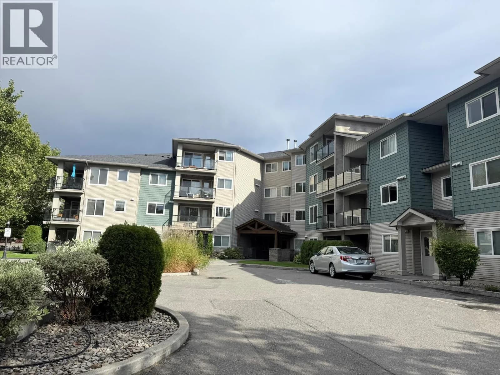 135 Ziprick Road, Kelowna
