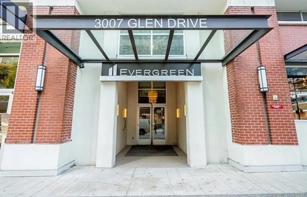 #2806 3007 GLEN DRIVE, Coquitlam, BC photo 4