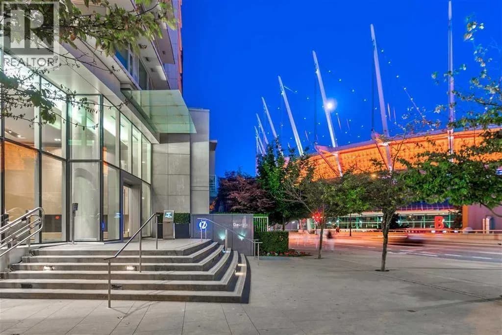 161 W GEORGIA STREET, Vancouver
