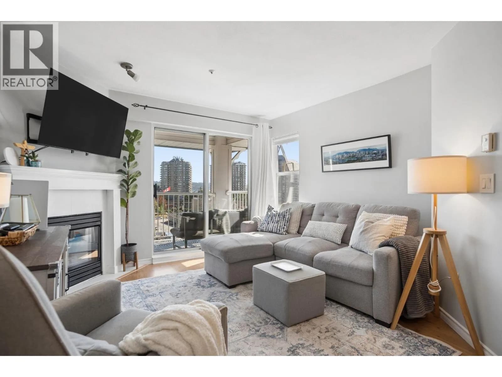 135 ELEVENTH STREET, New Westminster
