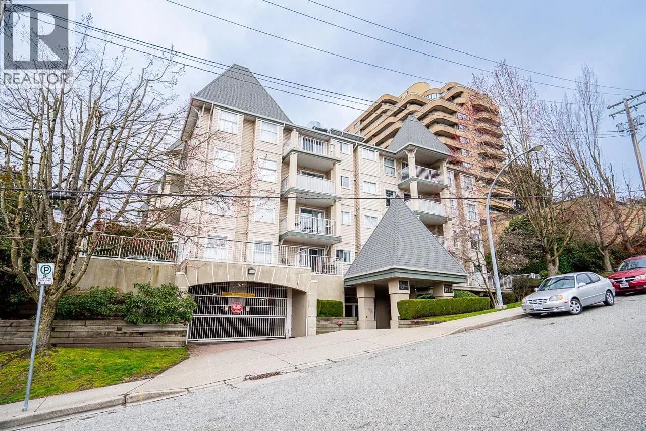 1035 AUCKLAND STREET, New Westminster
