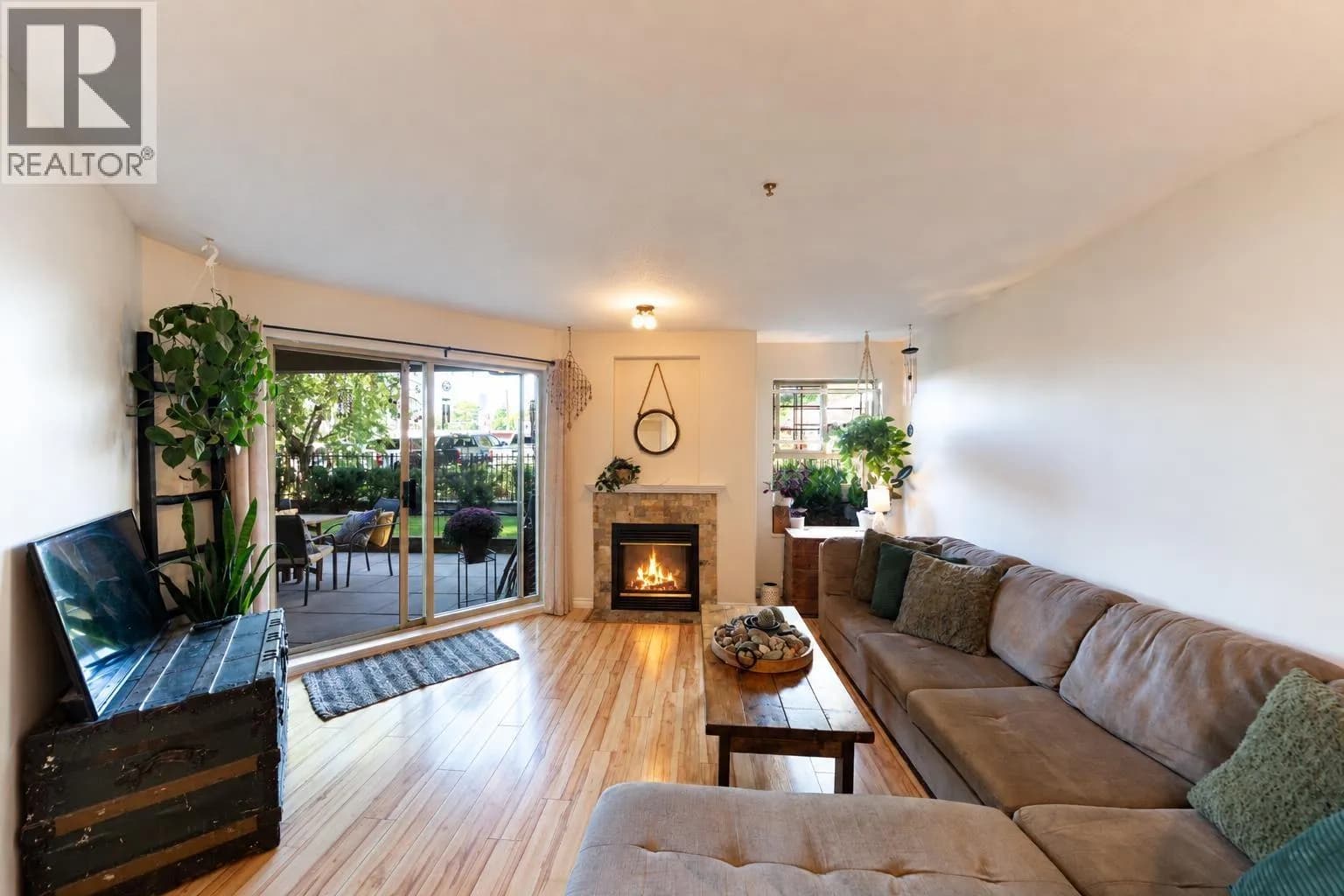215 TWELFTH STREET, New Westminster