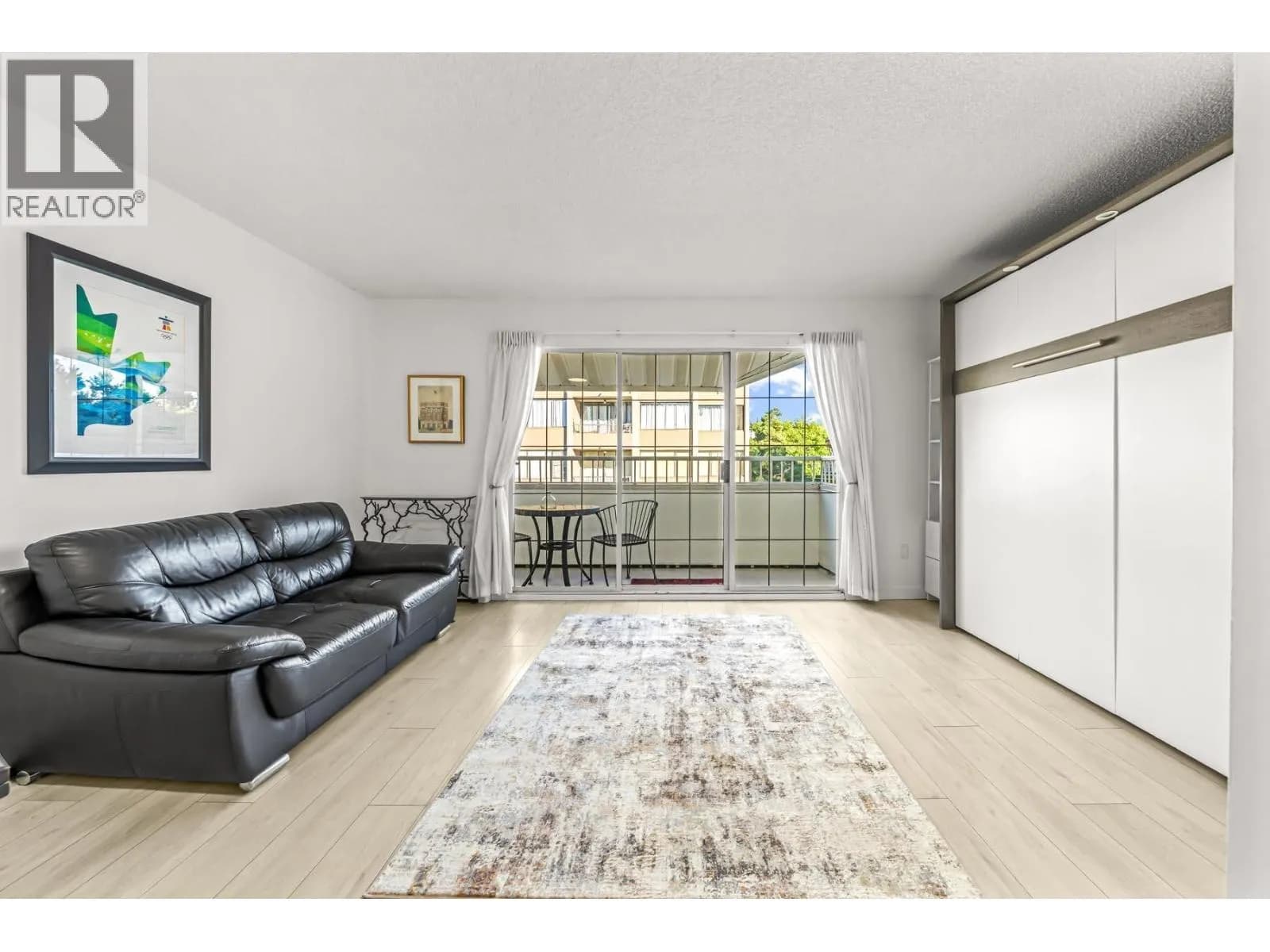 #313 707 EIGHTH STREET, New Westminster, BC photo 2