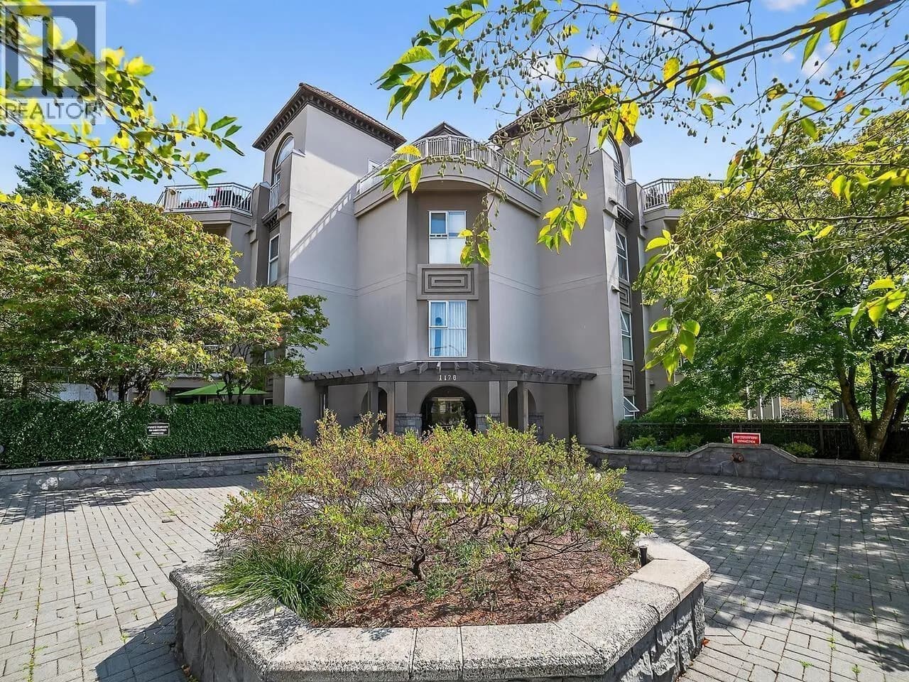 1128 SIXTH AVENUE, New Westminster