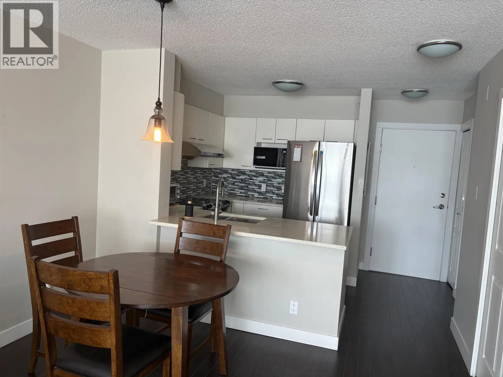 #707 1575 W 10TH AVENUE, Vancouver, BC photo 3