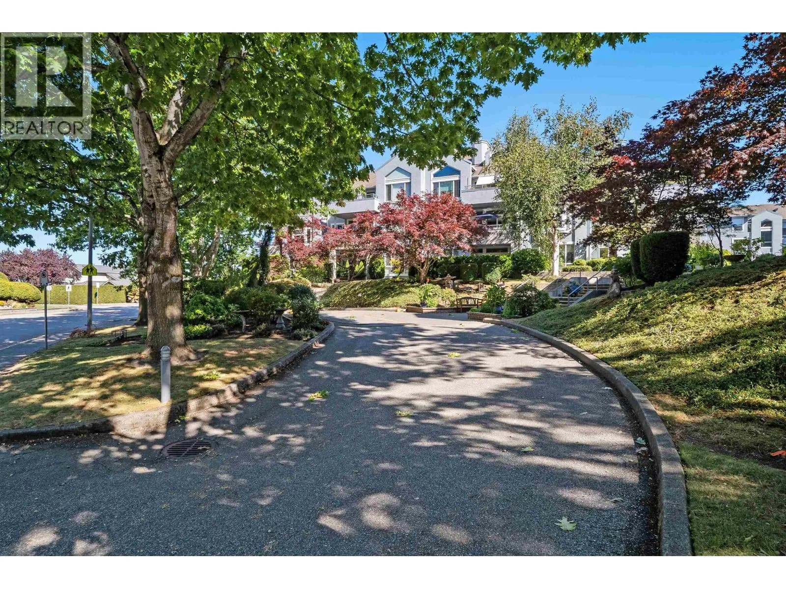 12873 RAILWAY AVENUE, Richmond